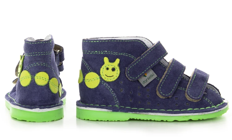 T105L JEANS STONOGA Z.png