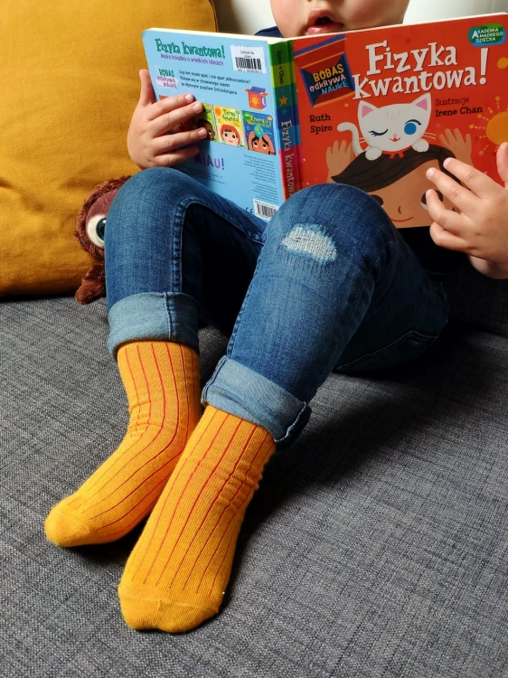 socks_kids_classic_ribbed_yellow_red_22-25_kabak_5906742649642_5906742649659_5906742649666.jpg